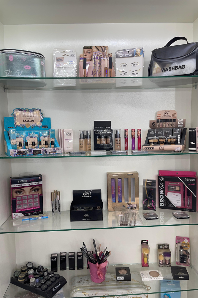 Galería SELF LOVE MAKEUP
